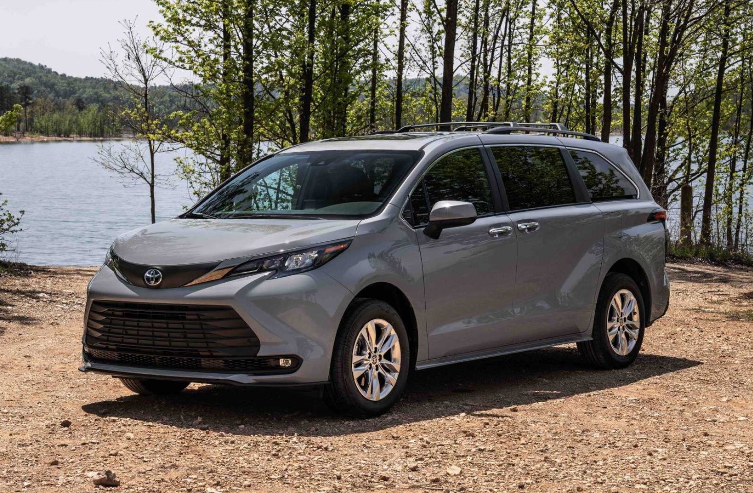 New 2026 Toyota Sienna Features